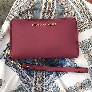 Michael Kors Pink Wallet
